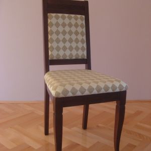 stolica 1 8 20130403 1591975876